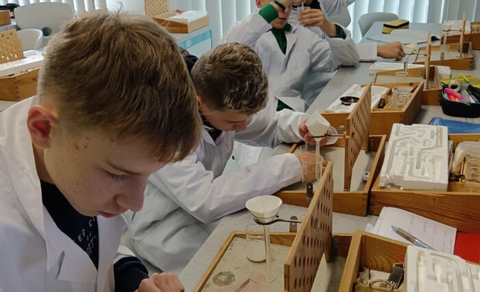 1000073131 1000073131