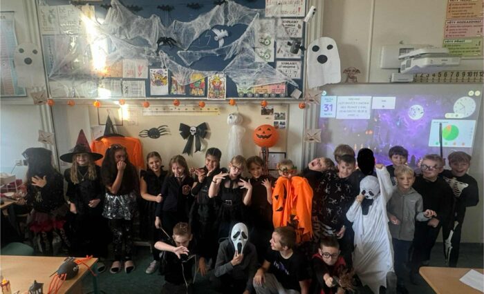 a148d9c8-3365-49ae-b899-b503a4819088 a148d9c8-3365-49ae-b899-b503a4819088