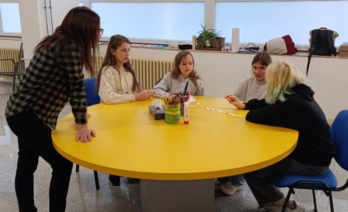 a58e2204-c367-4a35-8cb0-bcb8738cefe2