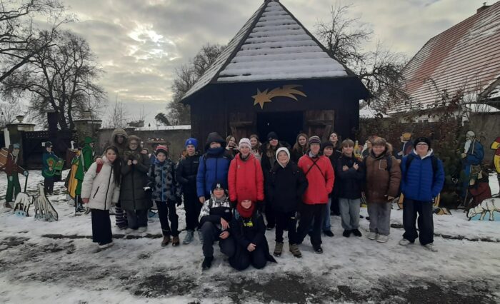 WhatsApp Image 2025-11-27 at 14.05.25 (1) WhatsApp Image 2025-11-27 at 14.05.25 (1)